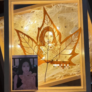 Portrait Leaf Carving Warm-Light Frame – Handcrafted Memory Art