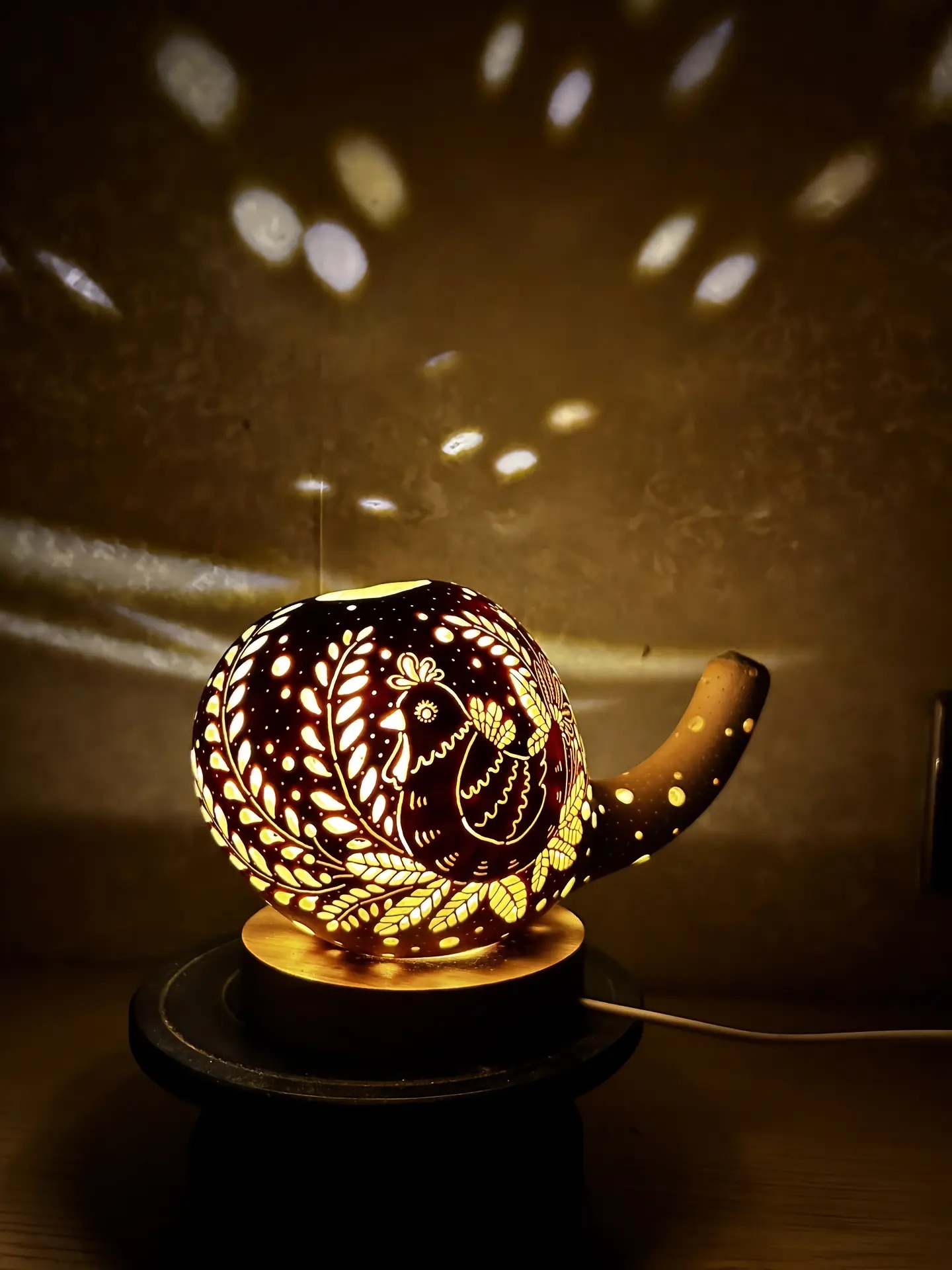 Chinese Zodiac Rooster・Handcrafted Hollowed Gourd Art Lamp - Image 4