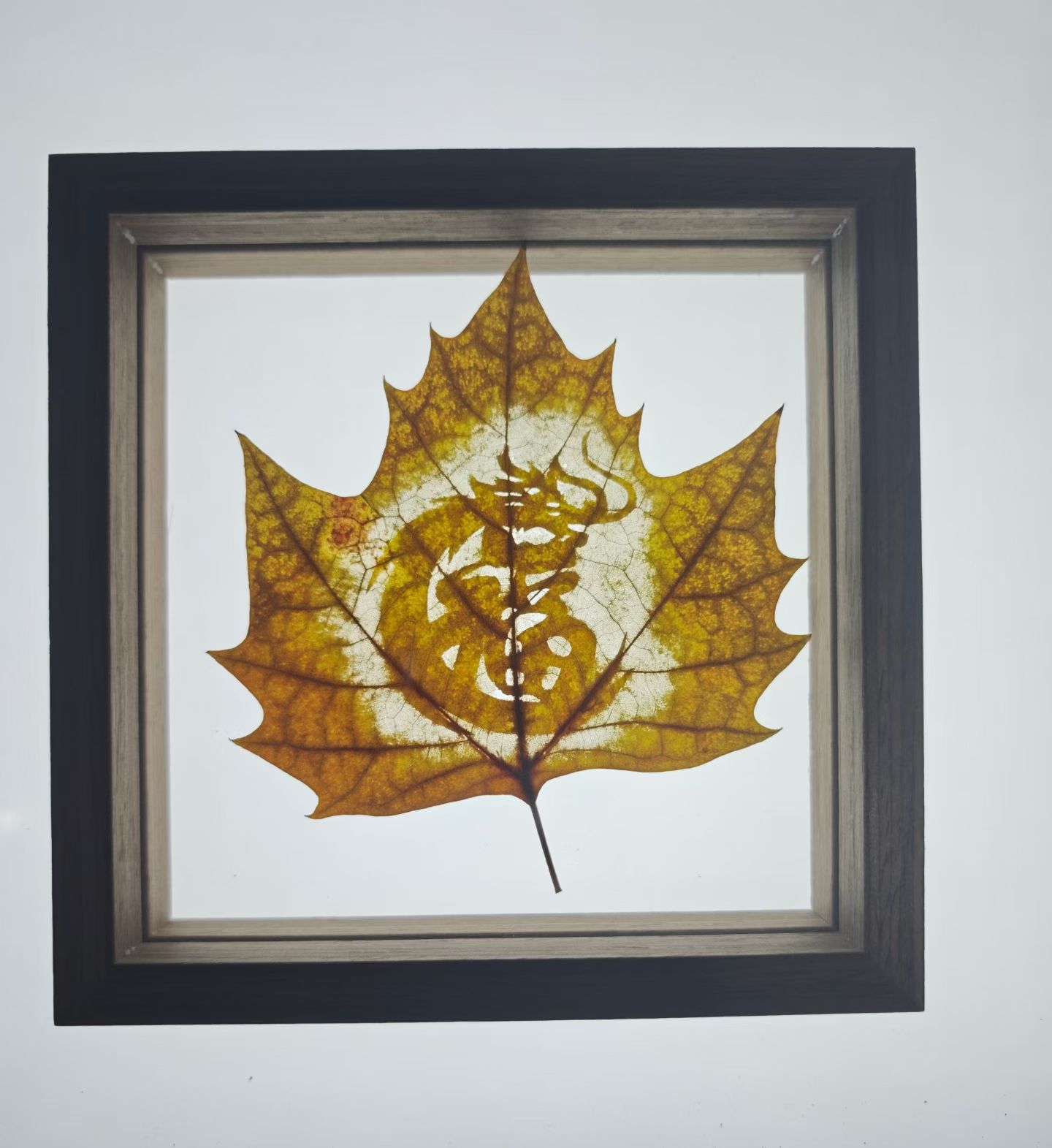 Premium Bespoke · Artisanal Hand-Framed Mandala Design - Image 4