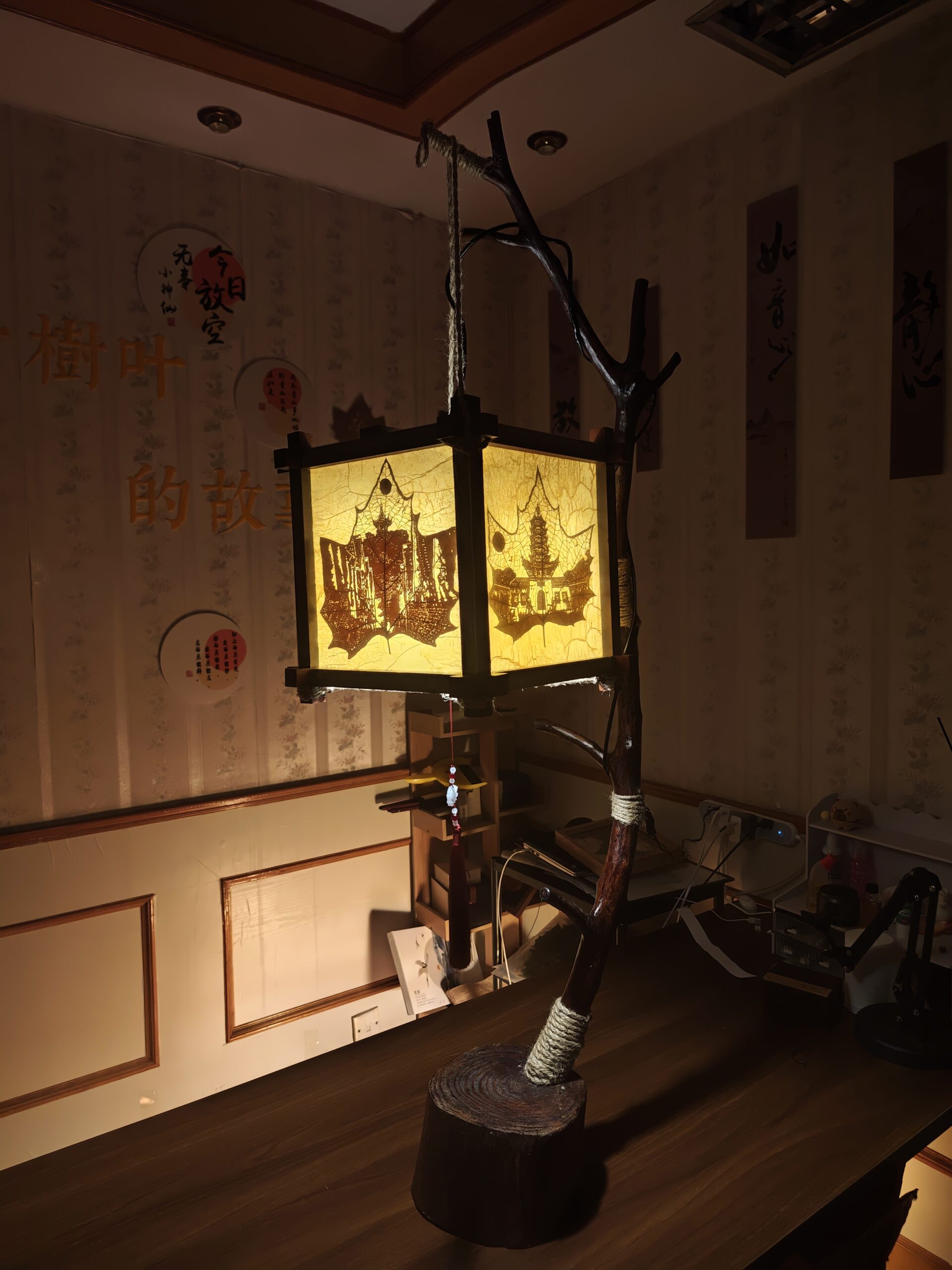 Natural maple leaf carving, Zen-style branch design, new Chinese-style home atmosphere lamp - Image 2