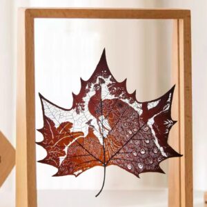 Ingenious Craftsmanship · Peacock Leaf Carving Art Treasures